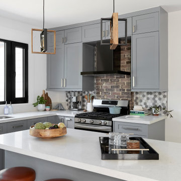 Muriel Ave. Contemporary Kitchen - Toronto