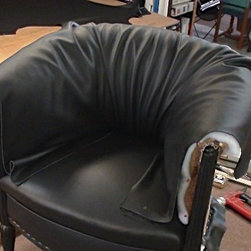 Fauteuils 1925 en cuir noir - Armchairs And Accent Chairs