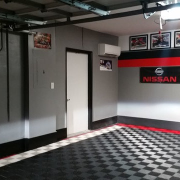Home Garage Floor Matching Car Theme - Flooring by RaceDeck®