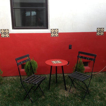 We Hang & Paint / Antique Tile Murals
