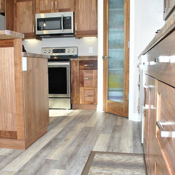 Kitchen & Dining Room - Traditional - Custom Homes – Manitoba