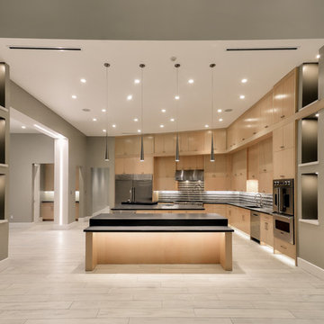 Modern Residence Near The Commons Of Lake Houston