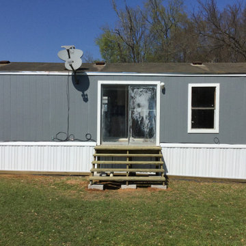 Mobile Home Steps (Exterior)