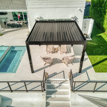 Freestanding Bioclimatic Pergola
