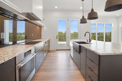 Example of a trendy kitchen design in Baltimore