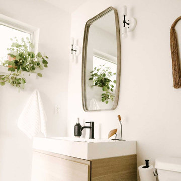 Mid-century Bathroom