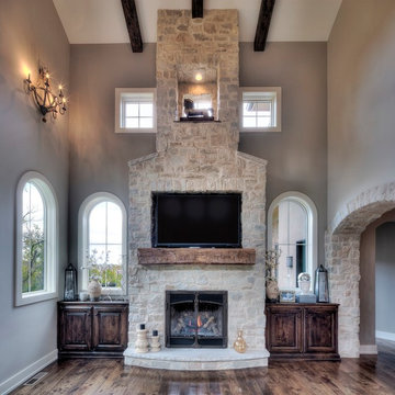 Canyon Stone's Country Ledge Stone Veneer Fireplace