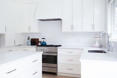 Inspiration for a transitional kitchen remodel in Vancouver