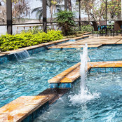 Photo de Bedford Neighborhood Pool Cleaners