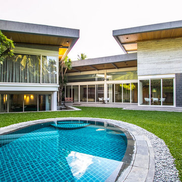 Massive Contemporary House
