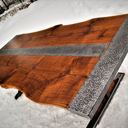 Willar Table - Products