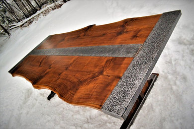 Willar Table