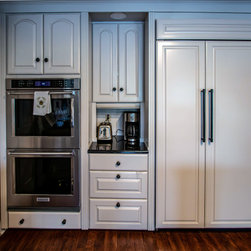Custom Panels for SubZero Refrigerator with Appliance Pulls - Major Kitchen Appliance Parts And Accessories