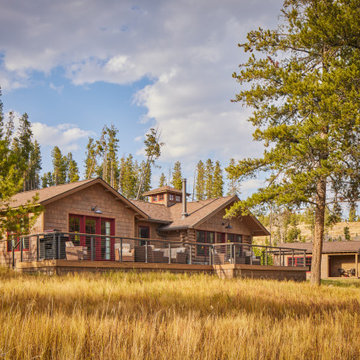 Luxury Log Cabin at Georgetown Lake, Montana