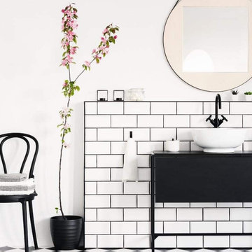 Salle de bain moderne black and white