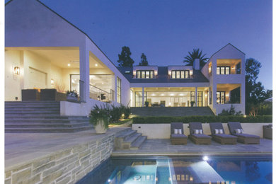 Contemporary exterior home idea in San Diego