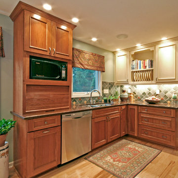 Redwood Kitchen