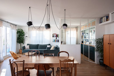 Idée de décoration pour une salle à manger bohème.