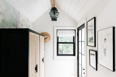 Beach style entryway photo in Los Angeles