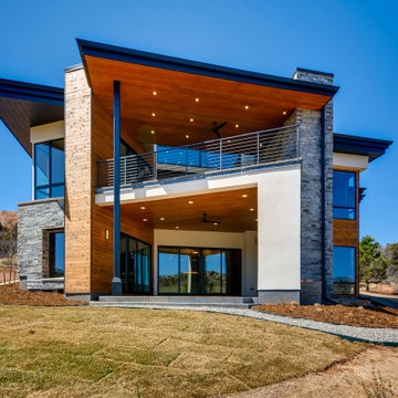Raphael - Contemporary Custom Home