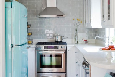 Inspiration for a kitchen remodel in Los Angeles