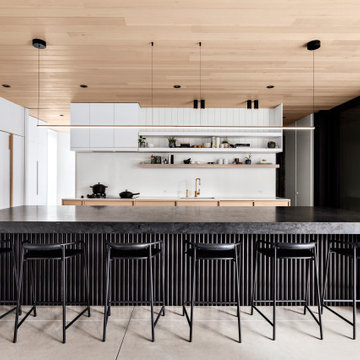PLATEAU HOUSE