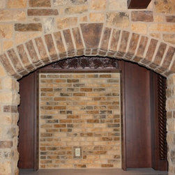 Cobble & Thin Brick, Sonoran Gold - Indoor Fireplaces