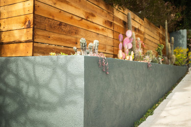 Concrete Planter & Fence