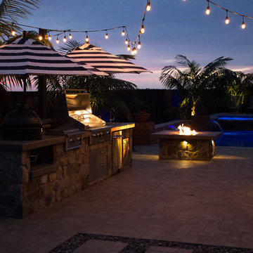 Outdoor Kitchen