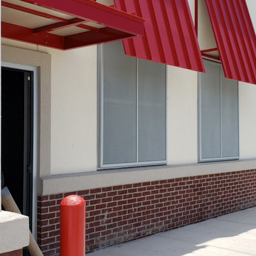 Dan's Seafood and Chicken in Dallas (commercial security screens)