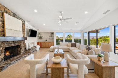 Living room - modern living room idea in Los Angeles
