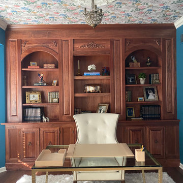 Stately Office Wallcovering on Ceiling