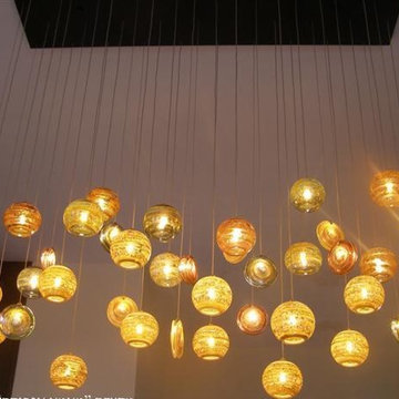 BLOWN GLASS GLOBE PENDANT LIGHTING