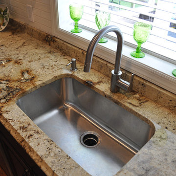 blanco undermount sink, grohe faucet, single bowl sink, colonial cream granite