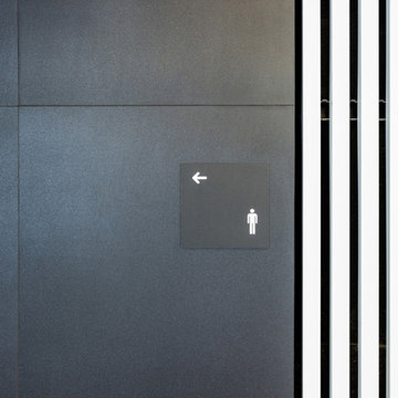 Neolith Bathroom