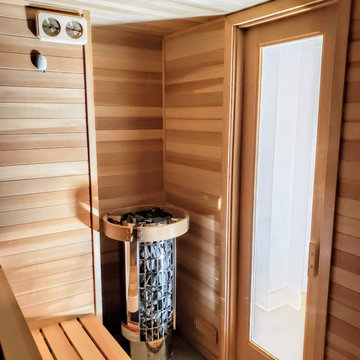 Pro Hockey Player Hideaway