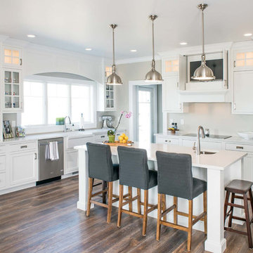 Amish White Painted Kitchen Cabinets