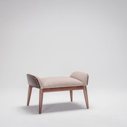 BEATRIX OTTOMAN - アームチェア・アクセントチェア