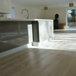 Valley Oak White - Engineered Wood Flooring