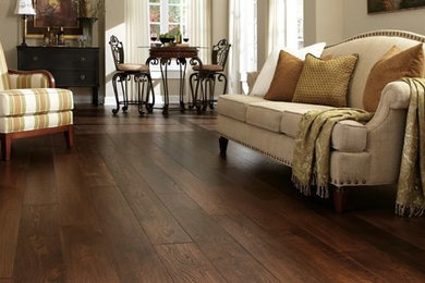 Example of a classic living room design in Other