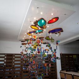 TRIDENTE RESTAURANT HANGING SCULPTURE - Products