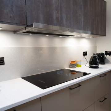 Sleek and easy to clean