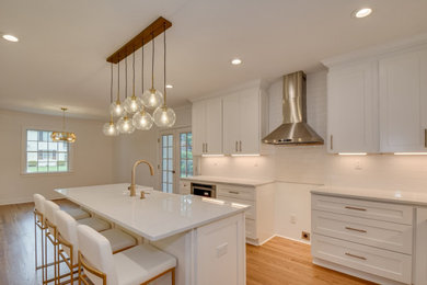 Farmhouse kitchen photo in Atlanta