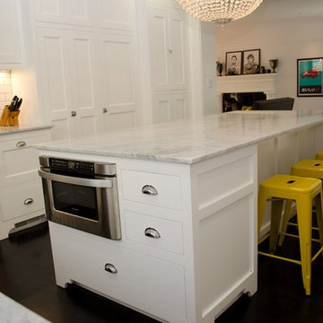 Estrella Kitchen Restoration & Main Floor Upgrades