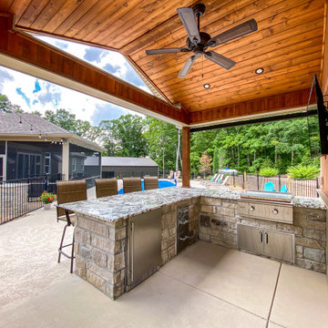Pool House and Screen Room Area