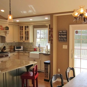 farm house Kitchens