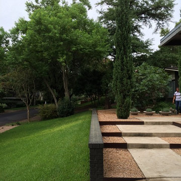 Sidewalk Entry Garden