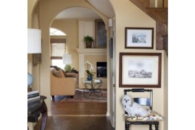 Example of an eclectic entryway design in Little Rock