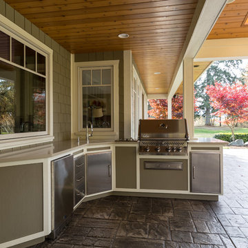 Outdoor Entertaining and BBQ Area