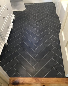 What color porcelain floor?